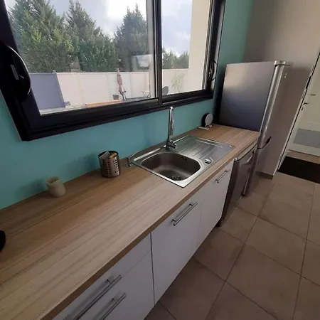 Maison Neuve De 40m2avec Jardin Clos Et Terrasse Ensoleillee Entre Ocean, Lac Et Foret De Pins