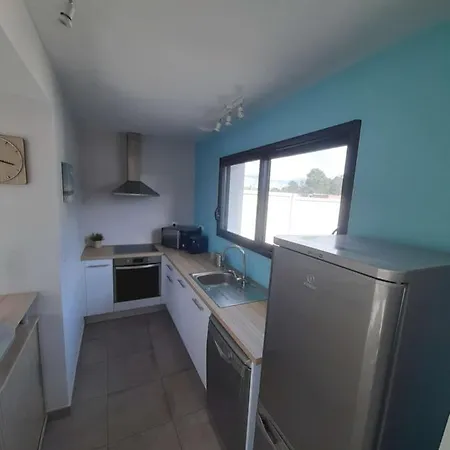 Maison Neuve De 40m2avec Jardin Clos Et Terrasse Ensoleillee Entre Ocean, Lac Et Foret De Pins *